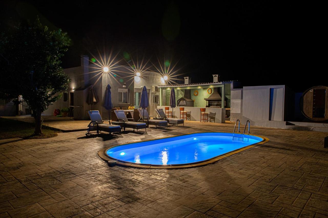 Old Olive Tree Holiday home